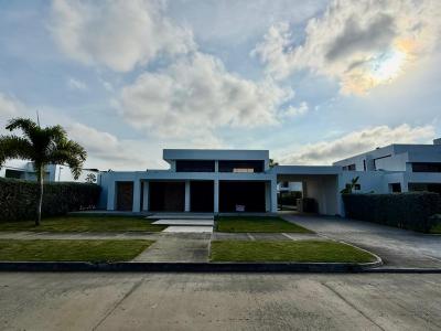 Casas Arriendos  Zona Norte